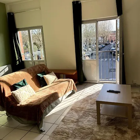 Apartment De La Republique *