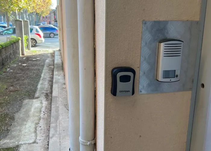 De La Republique Διαμέρισμα Carbonne